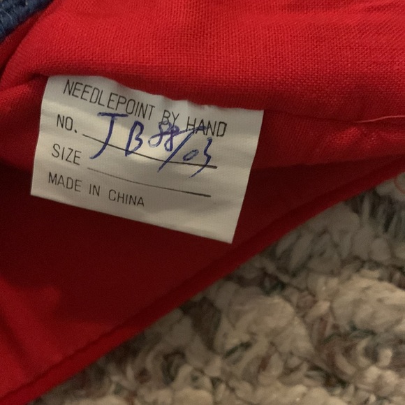 Needlepoint Christmas stocking - Picture 6 of 6